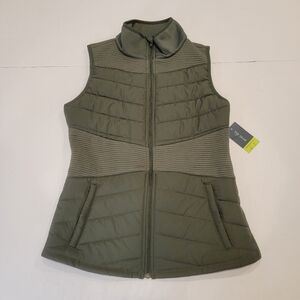 Tek Gear Workout Gear Quilted Vest Green Size Small NWT!